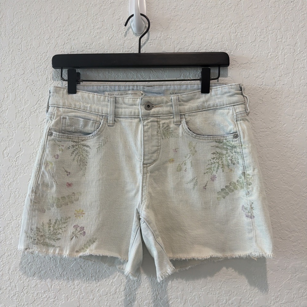 Pilcro And The Letterpress By Anthropologie Floral Denim Short Slim Boyfriend 26
